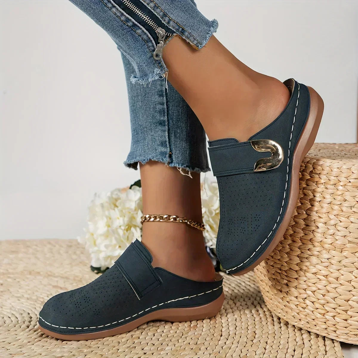 Sandale wedge suportive Chic Caprielle