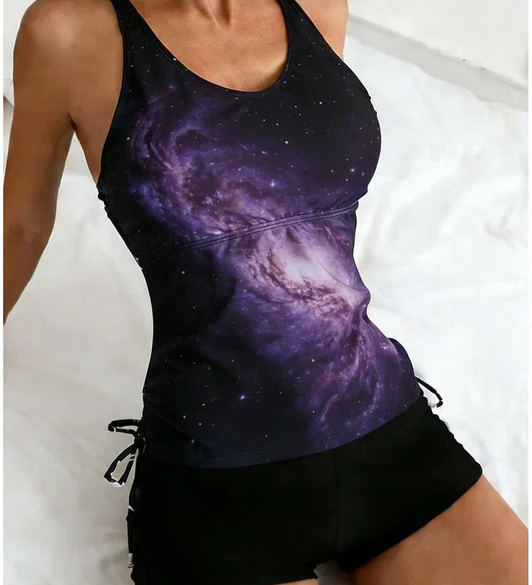 Celeste | Set de tankini cu imprimeu de galaxii care acoperă burtica